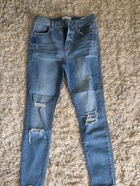 Studio Women's Skinny Jeans in Light Blue Distressed